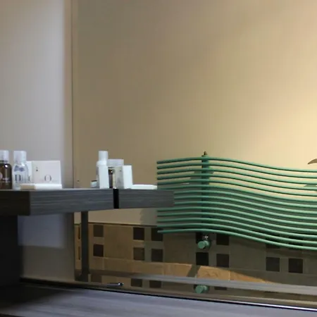 Fabula Ventis Paupisi